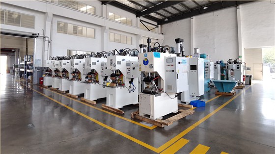 9c75994d7d342b17bcc39d1f5c0b476 9c75994d7d342b17bcc39d1f5c0b476