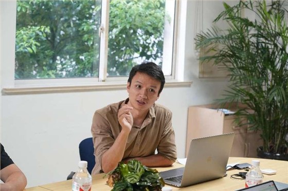欢迎江阴市科技创新服务中心领导莅临参观海菲 欢迎江阴市科技创新服务中心领导莅临参观海菲