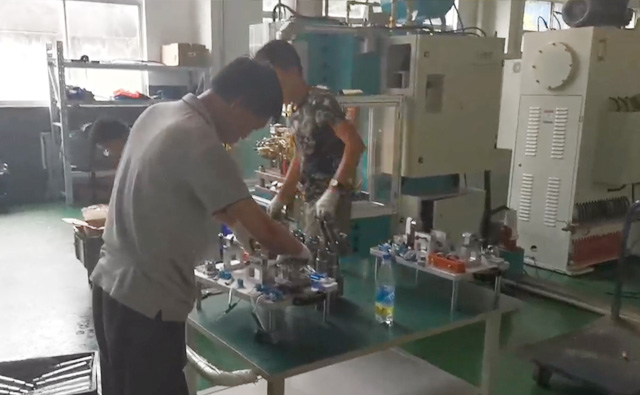 减震器U型支架焊接生产线应用-海菲