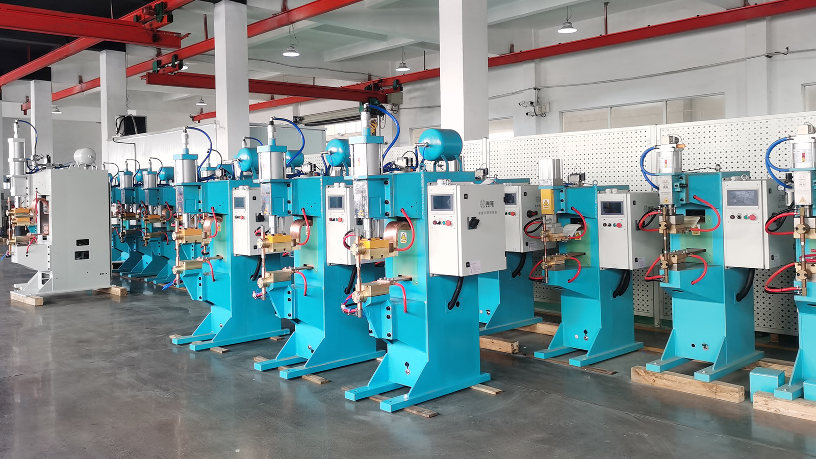 Haifei industrial resistance welding machine with custom tooling Haifei industrial resistance welding machine with custom tooling